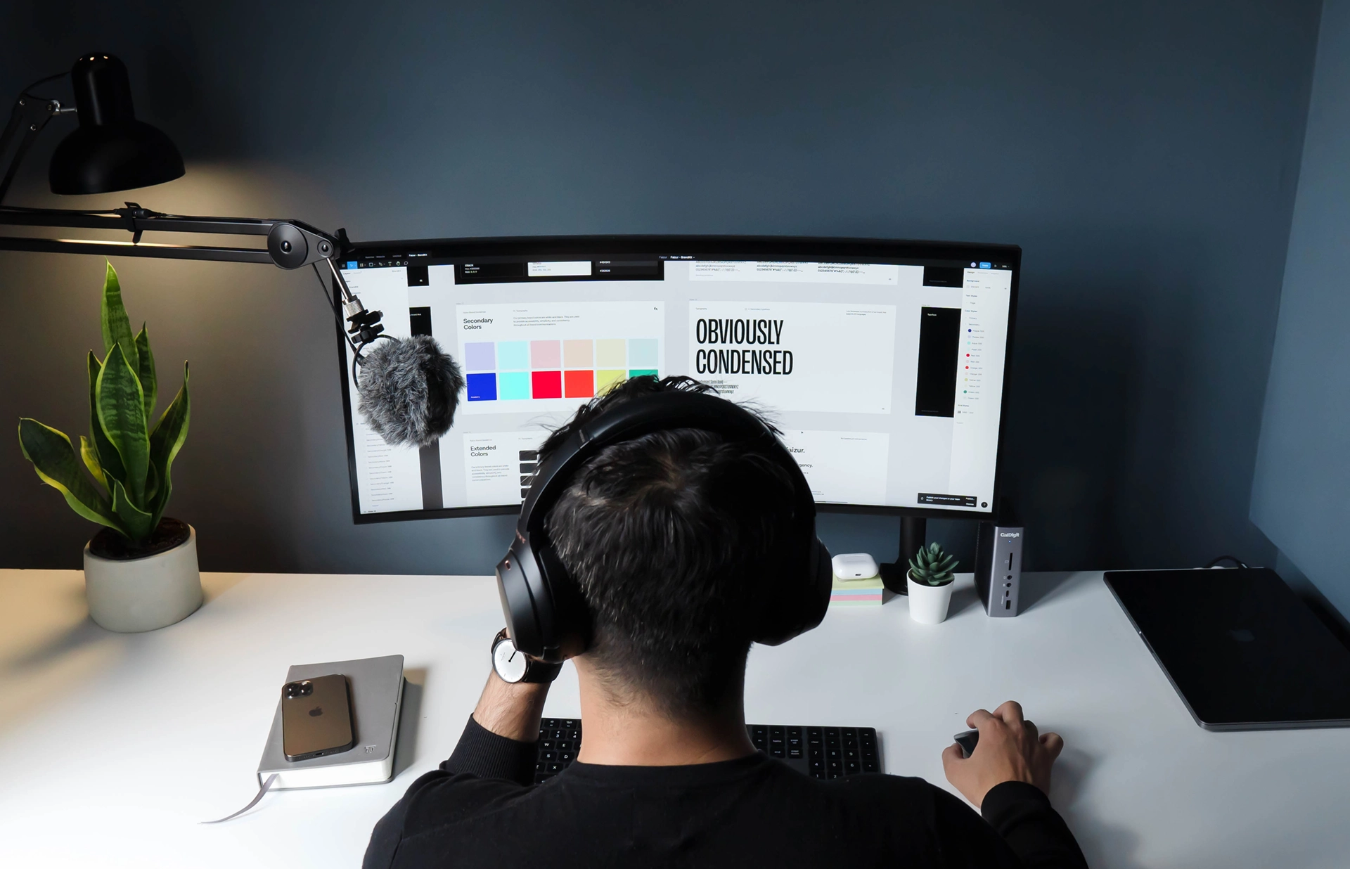 From Bland to Brand: Graphic Design's Impact on Business Success